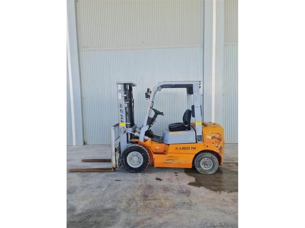 Kargo TH-25 Diesel gaffeltrucks