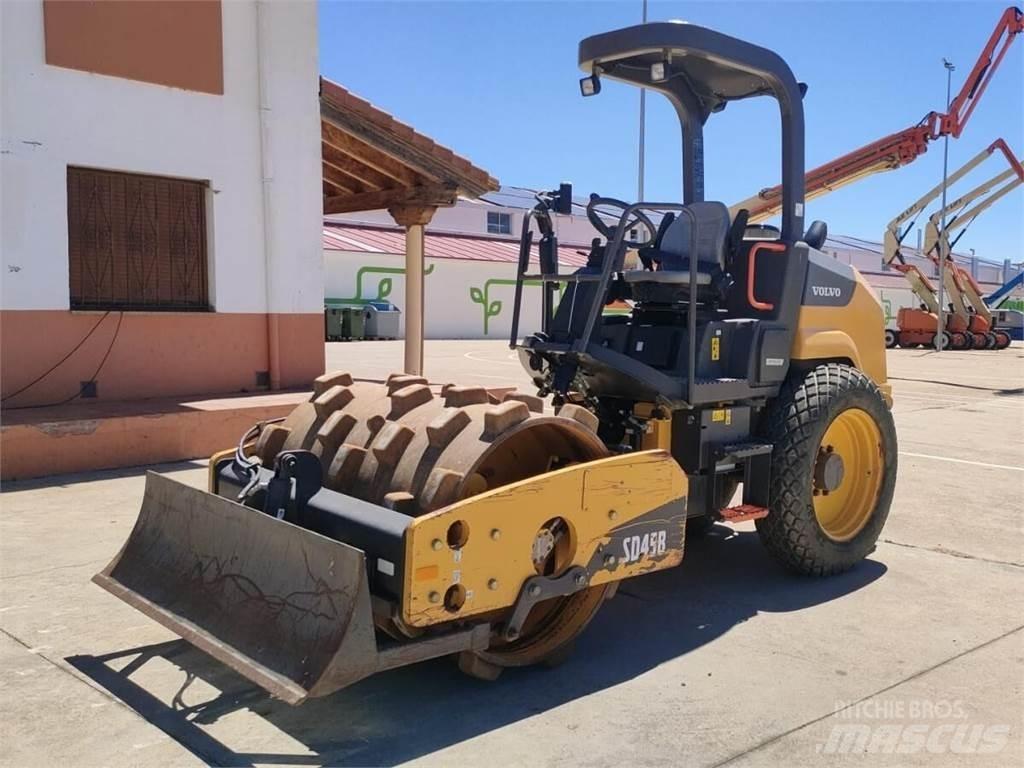 Volvo SD45B Jordvibrationstromler