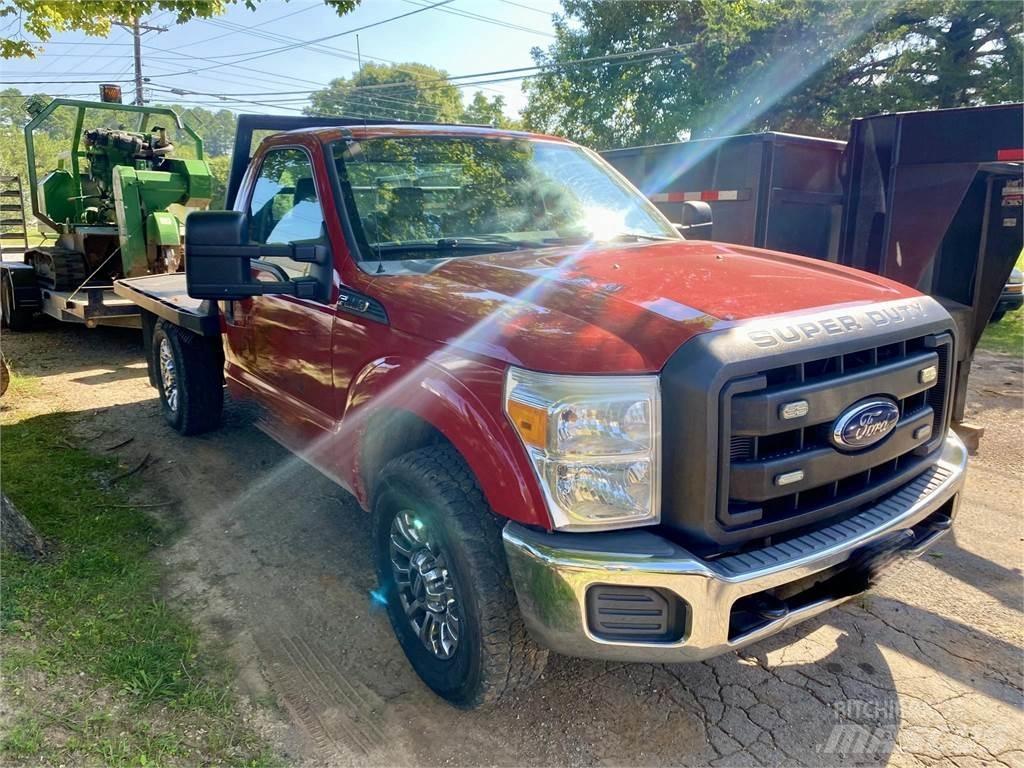 Ford F250 Lastbil med lad/Flatbed