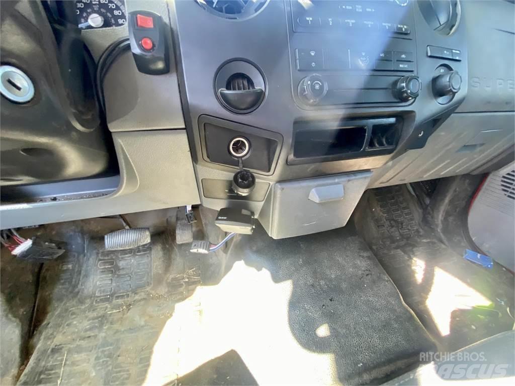 Ford F250 Lastbil med lad/Flatbed