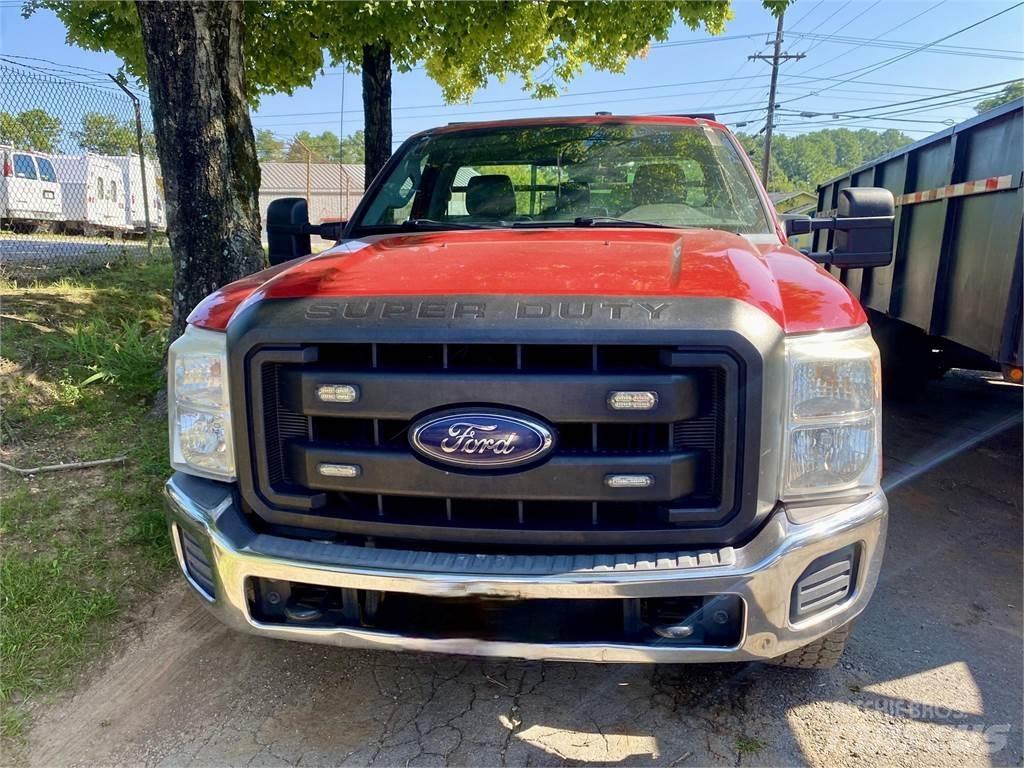 Ford F250 Lastbil med lad/Flatbed