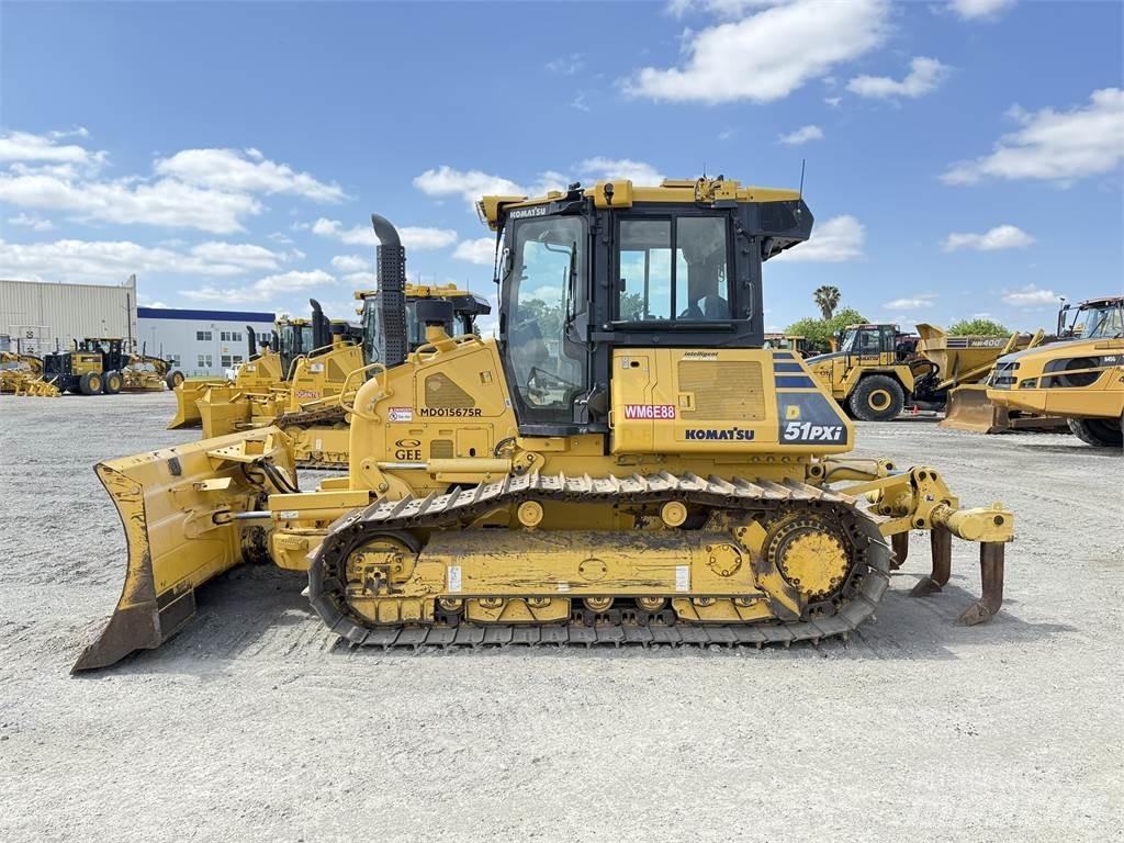Komatsu D51PXi-24 Bulldozer på larvebånd