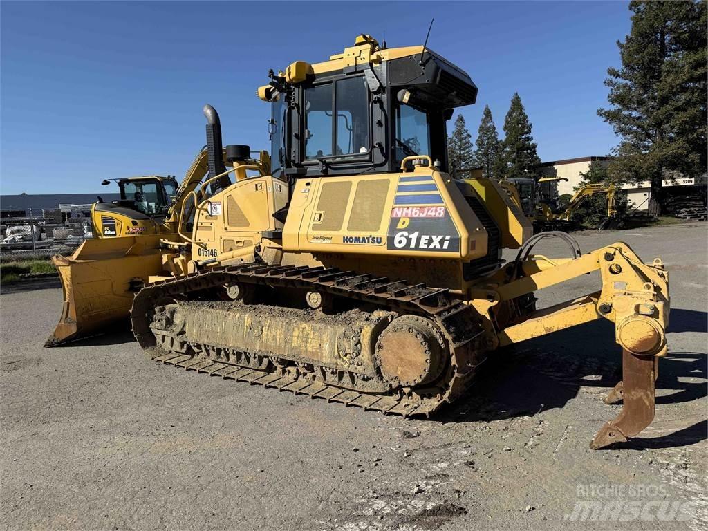 Komatsu D61EXi-24 Bulldozer på larvebånd