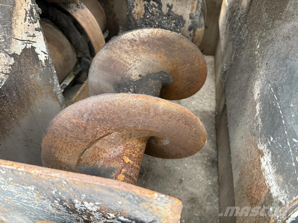 Dynapac F 5 C Asfaltudlæggere