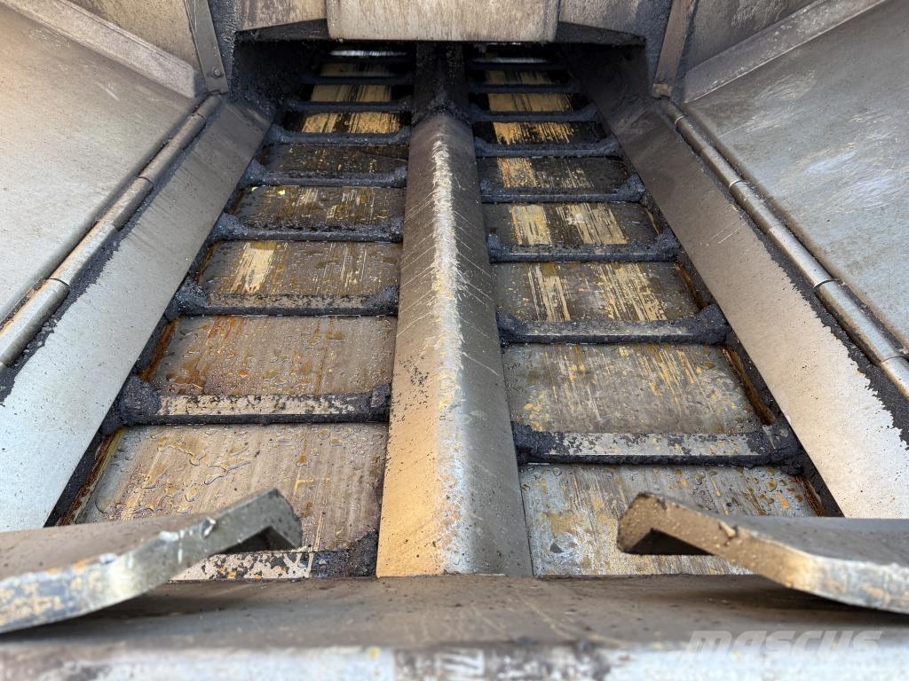 Dynapac SD 2500 CS Asfaltudlæggere