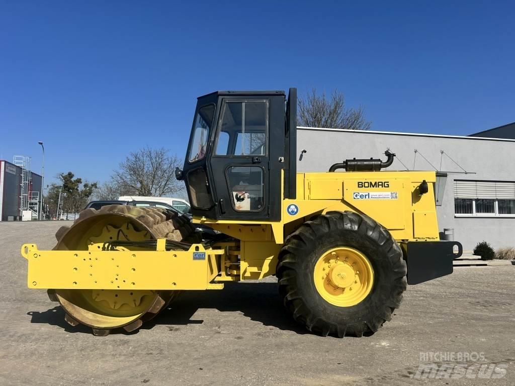 JCB Vibromax W 1402 PD Enkelt tromle