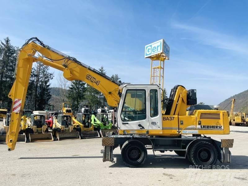 Liebherr A904 Materialehåndteringsmaskiner