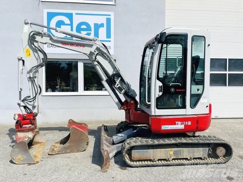 Takeuchi TB138FR Minigravemaskiner