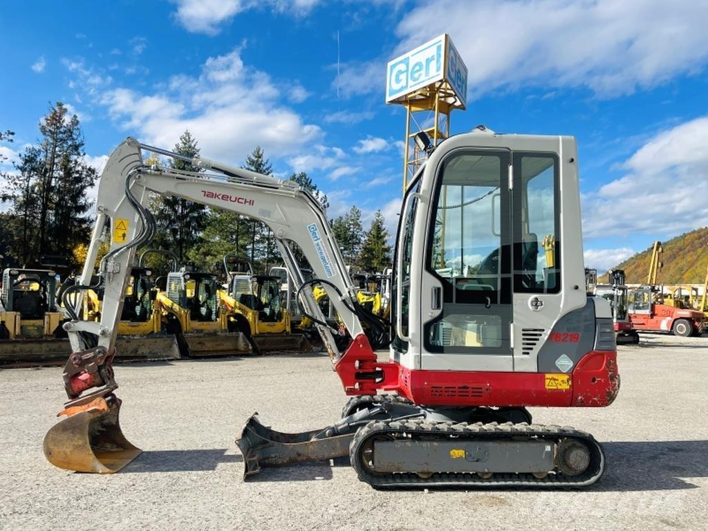 Takeuchi TB219 Minigravemaskiner