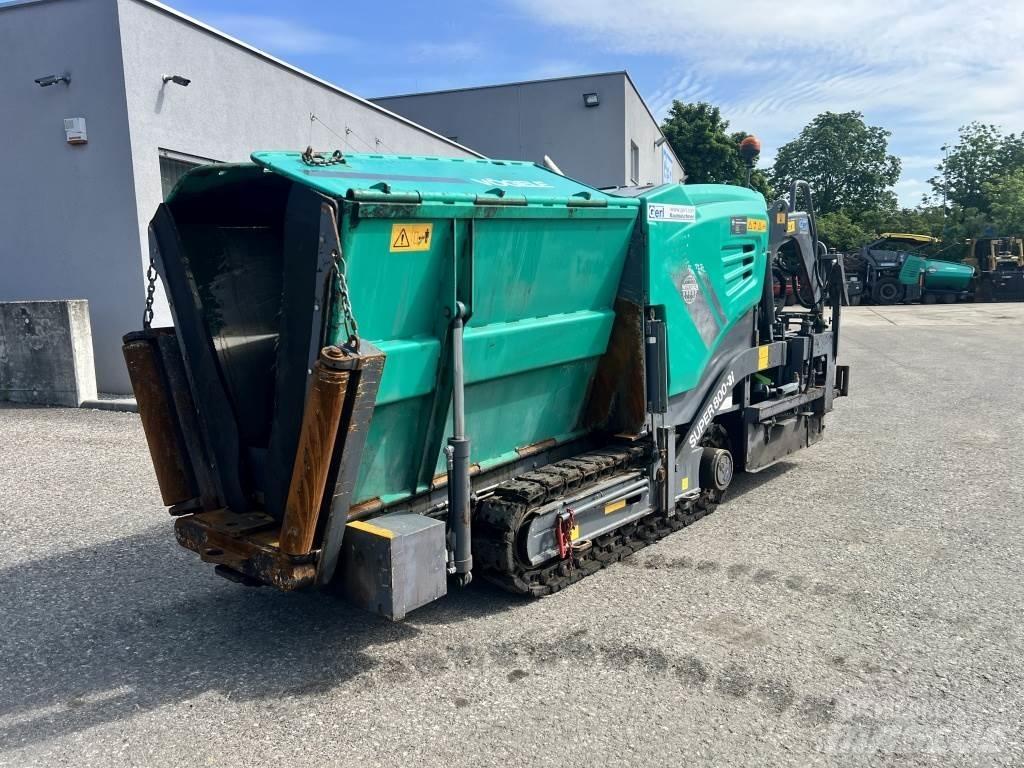 Vögele Super 800-3i Asfaltudlæggere