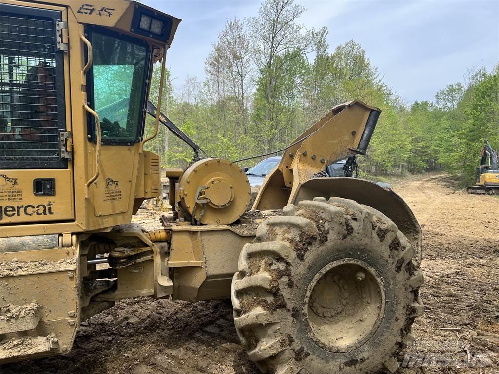 Tigercat 602 Udslæbningstraktorer