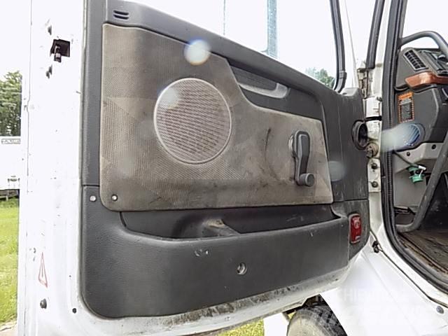 Volvo VNM Chassis
