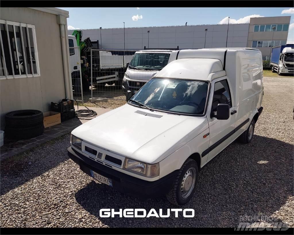 Fiat FIORINO Varebiler