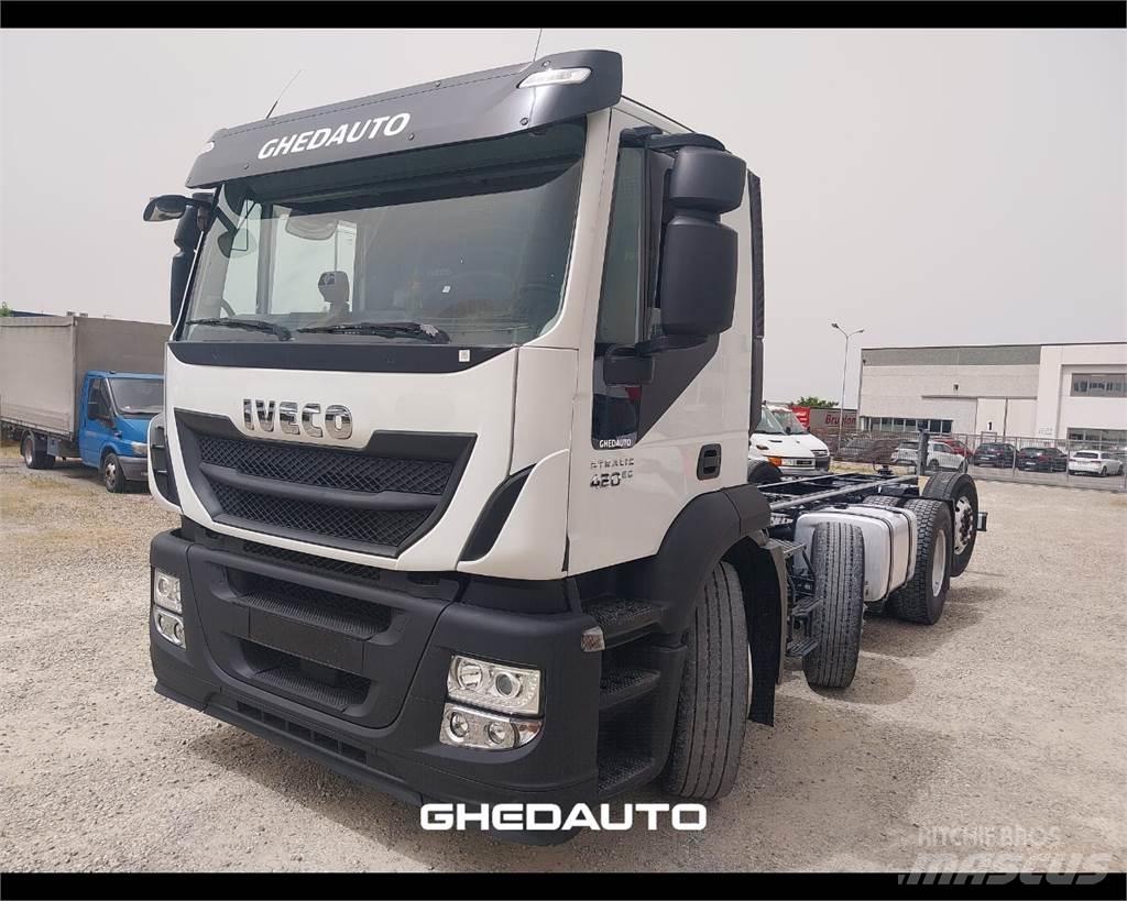 Iveco AD440S42 Fast kasse
