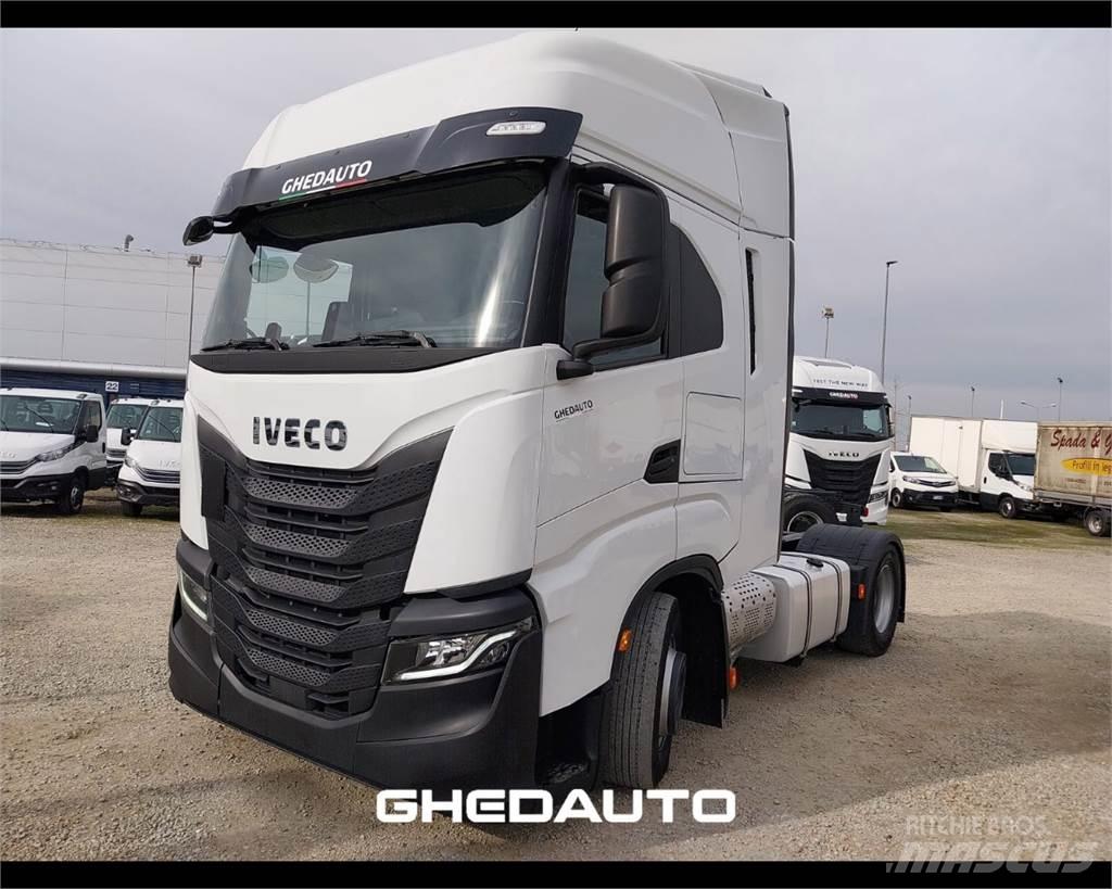 Iveco AS440S48 Fast kasse