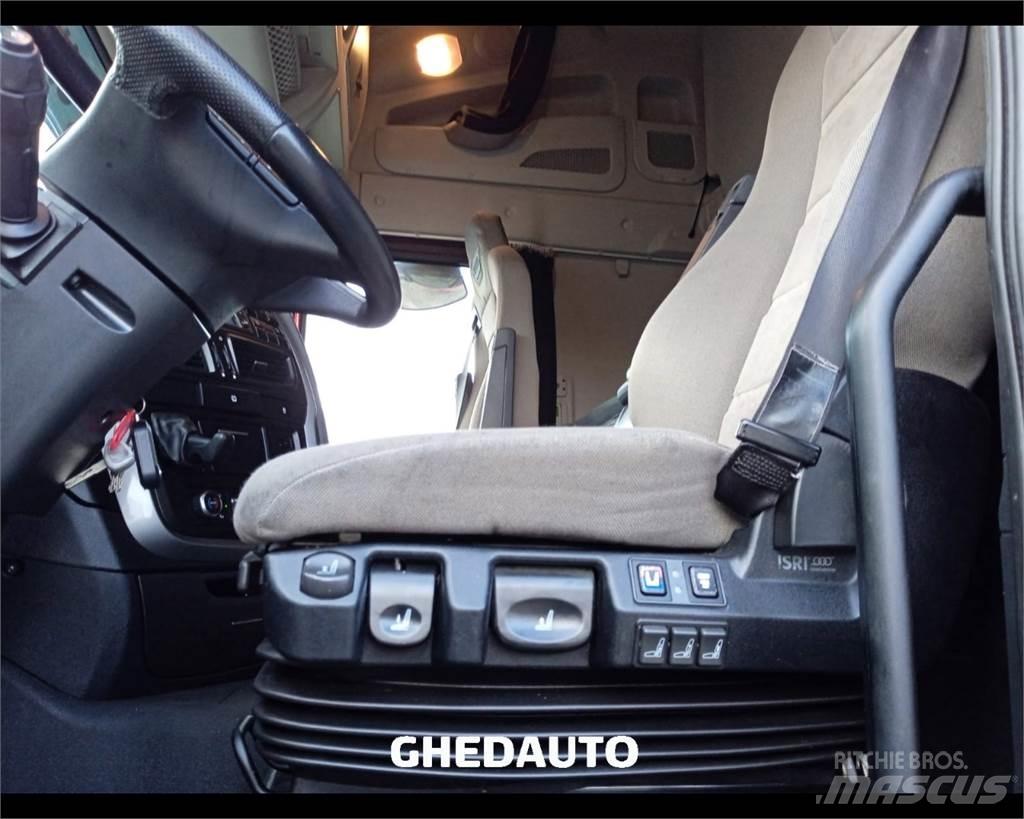 Iveco AS440S48T/P Fast kasse