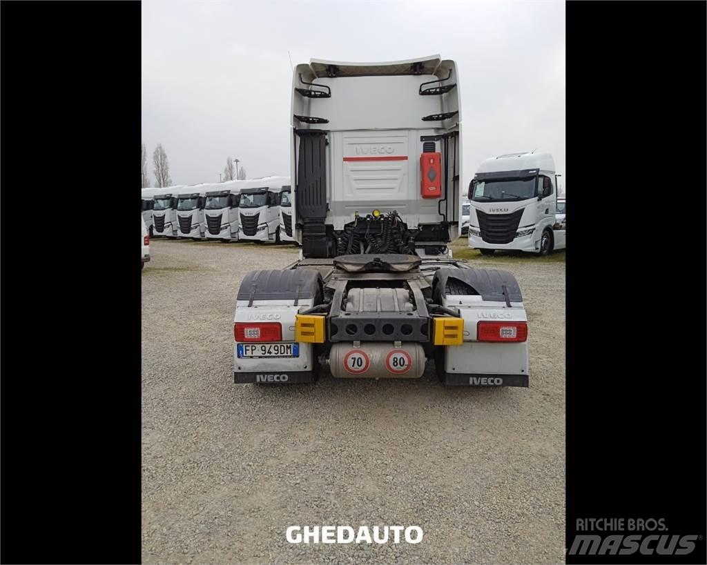 Iveco AS440ST/P Fast kasse