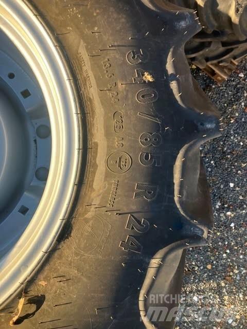 Mitas  Dæk, hjul og fælge