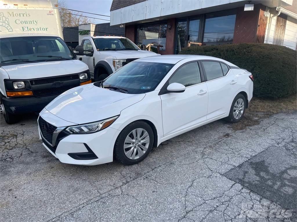 Nissan Sentra Biler