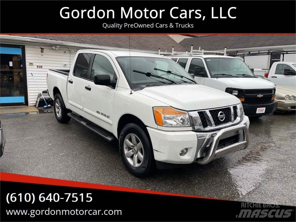 Nissan Titan Pickup/Sideaflæsning