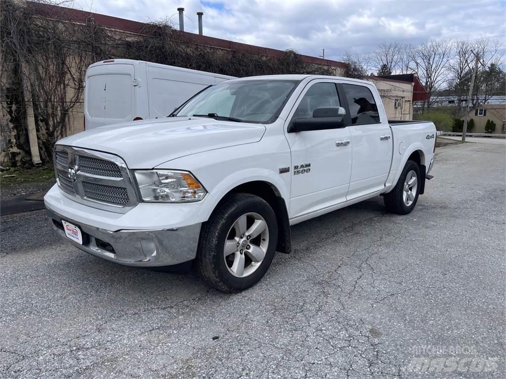 RAM 1500 Pickup/Sideaflæsning