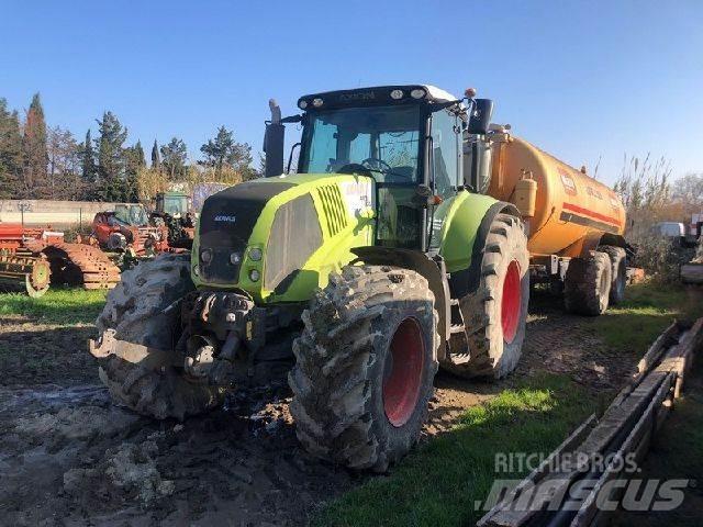 CLAAS AXION 850 Traktorer