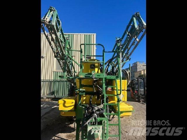 John Deere 824 SE Trailersprøjter
