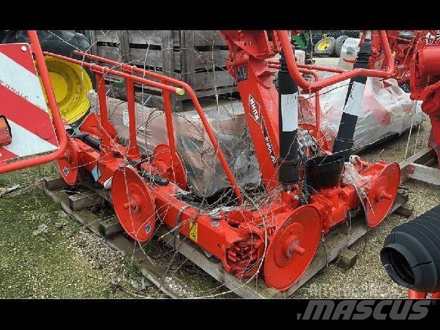 Kuhn 10812 River og høvendere