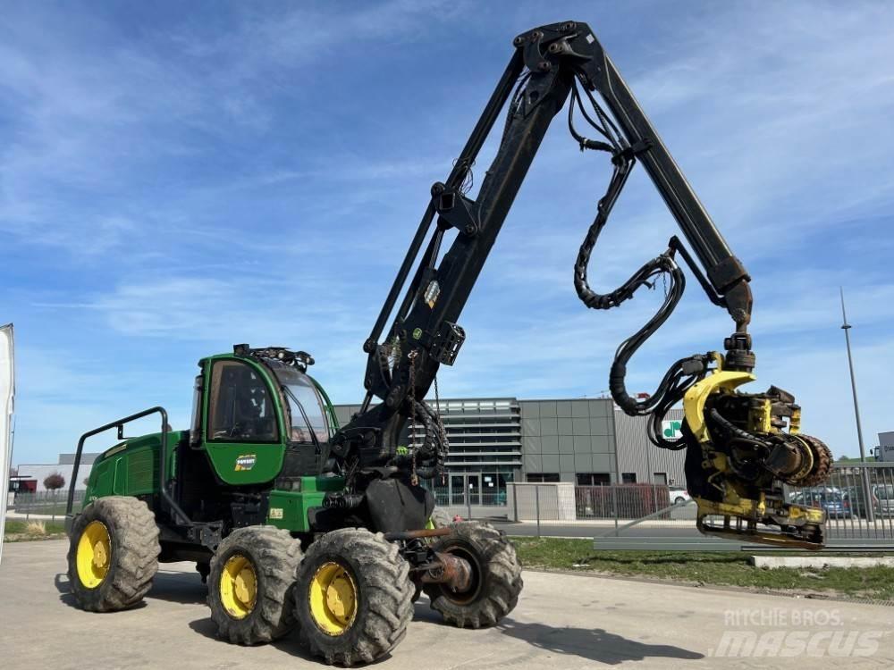 John Deere 1270E Fældebunkelæggere