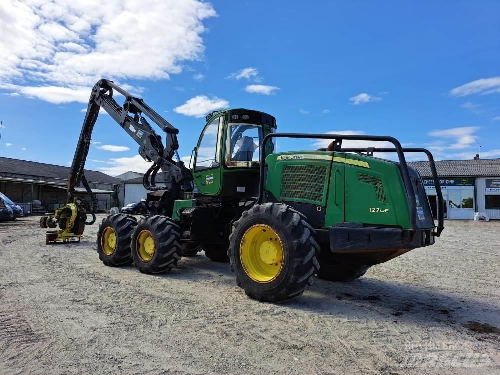 John Deere 1270E Fældebunkelæggere
