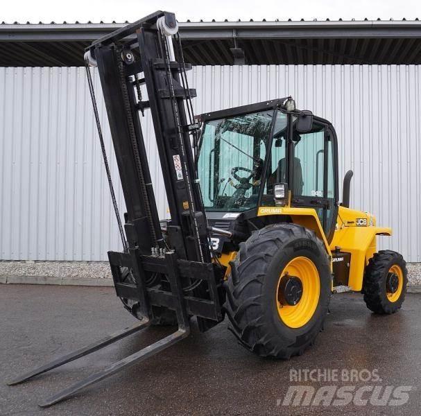 JCB 940-4 Terrængående gaffeltruck