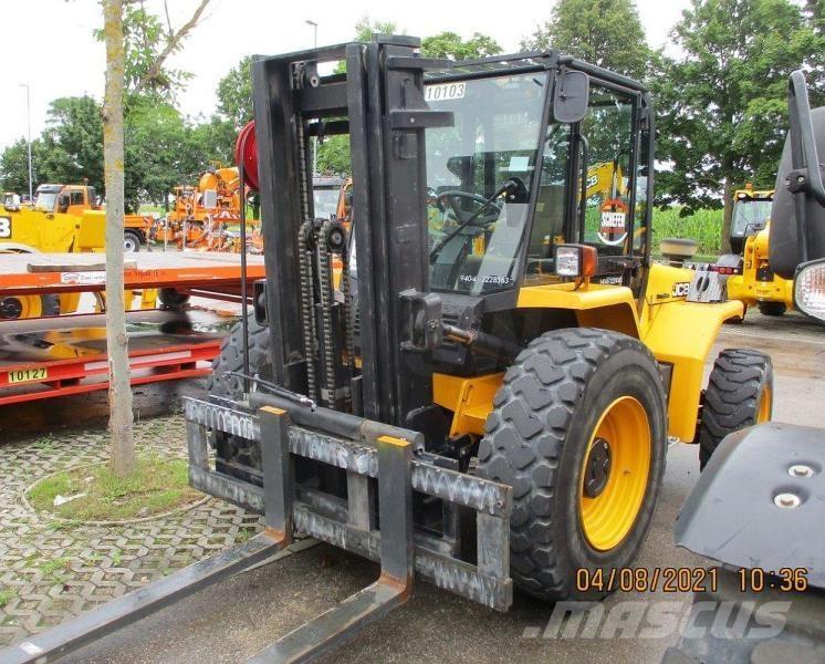 JCB 940-4 Terrængående gaffeltruck