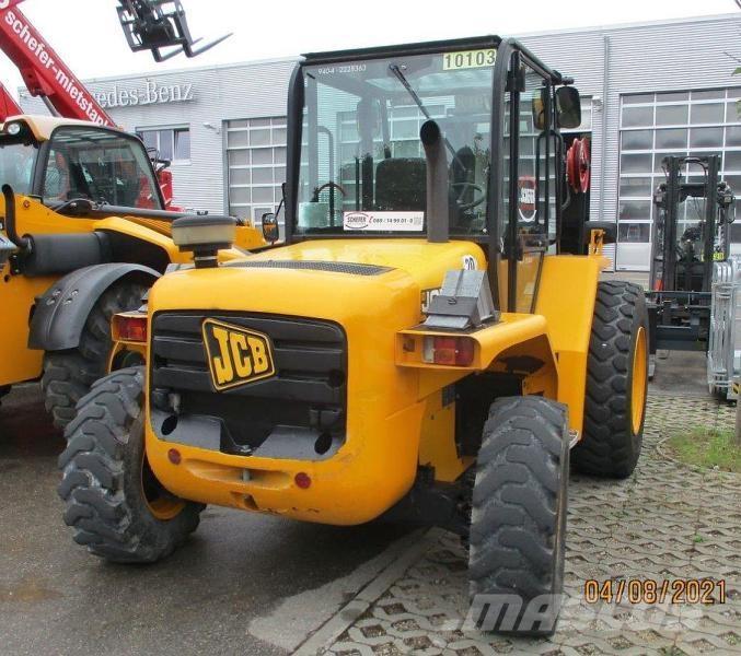 JCB 940-4 Terrængående gaffeltruck
