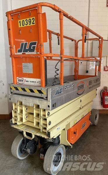 JLG 2030ES Bomlifte med knækarm