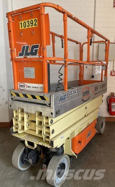 JLG 2030ES Bomlifte med knækarm