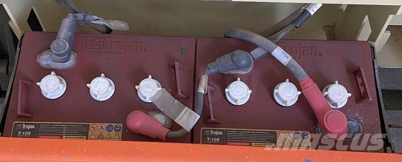 JLG 2030ES Bomlifte med knækarm