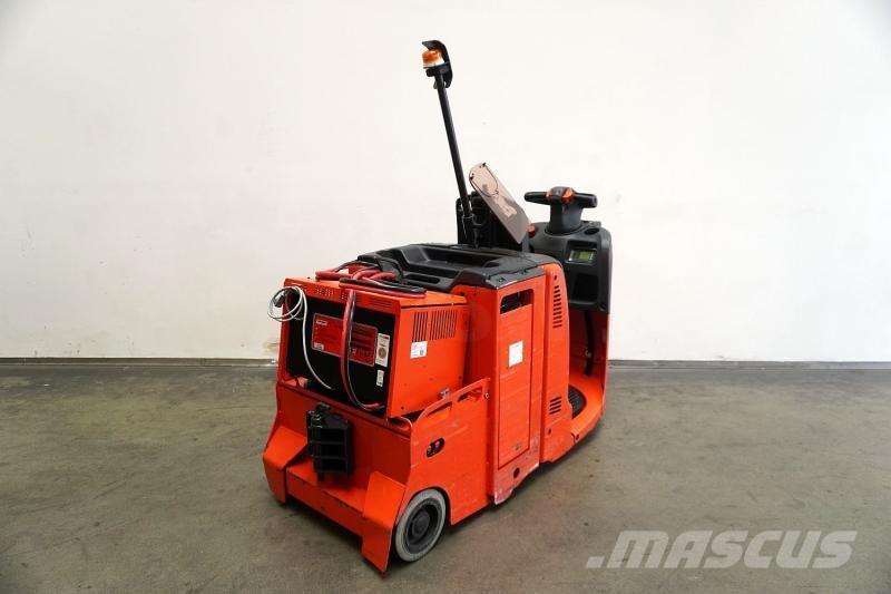 Linde P 30 132 Bugsertruck