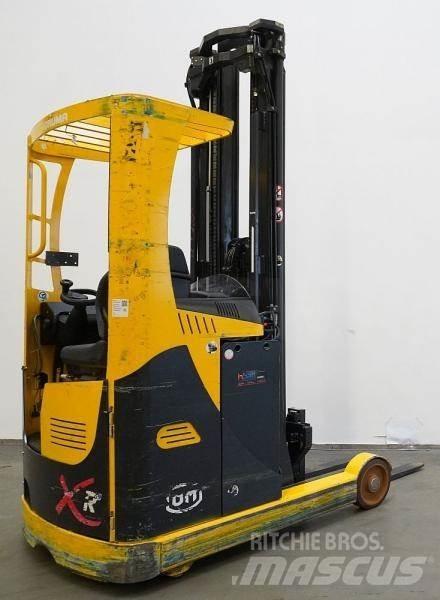 OM Xi 14 Reachtruck