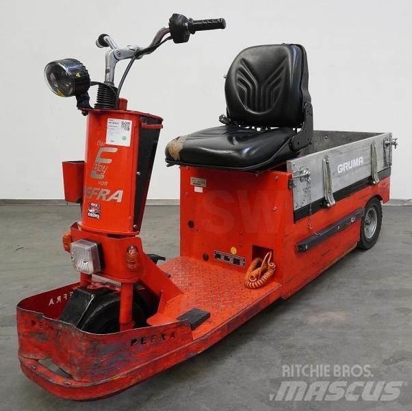 Pefra EFW508 Bugsertruck