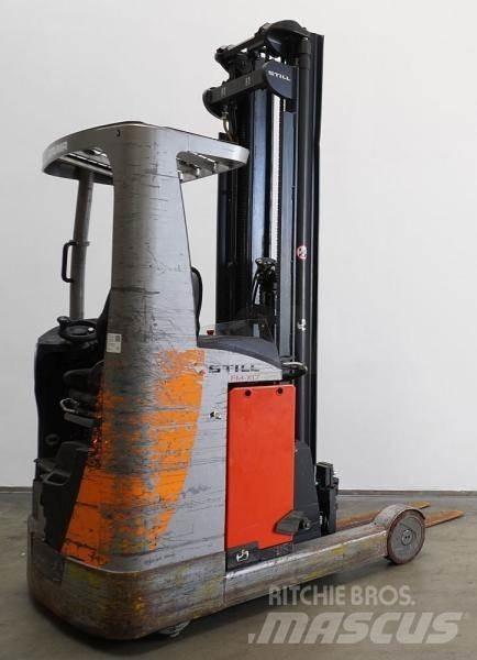 Still FM-X17 Reachtruck