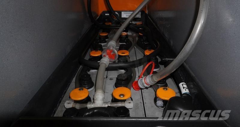 Still FV-X-16 Selvkørende stablere