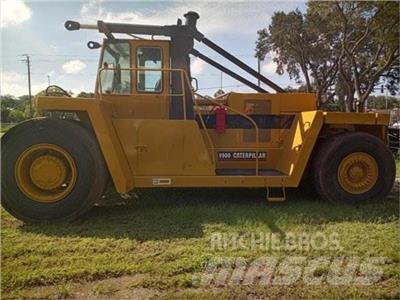 CAT V900 Gaffeltruck til containerhåndtering