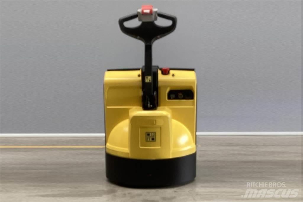 Hyster P1.6 Gaffelstabler med gående fører