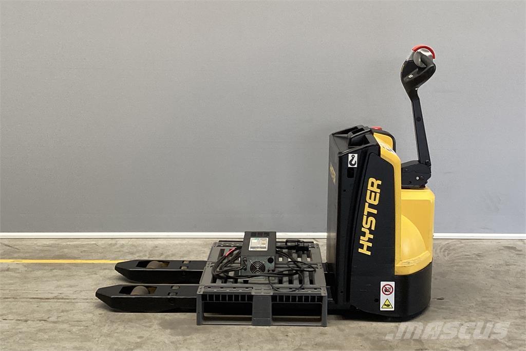 Hyster P1.8 Gaffelstabler med gående fører