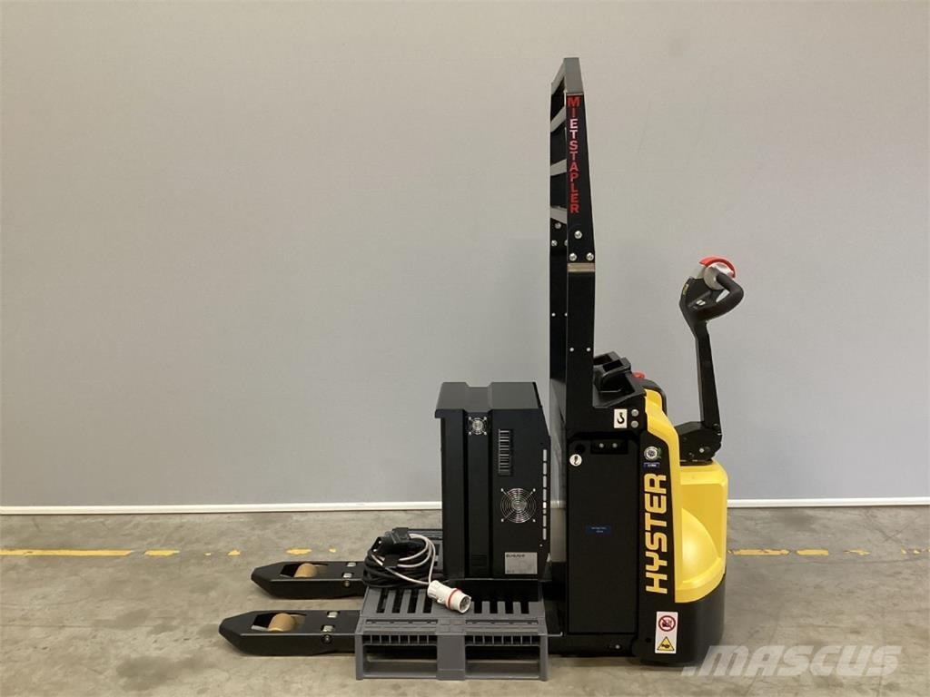 Hyster P2.0 Gaffelstabler med gående fører