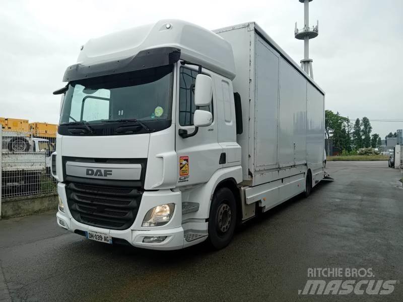 DAF CF Autotransportere / Knæklad