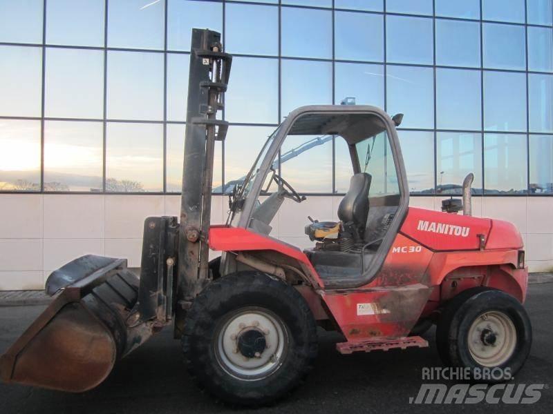 Manitou MC30 Gaffeltrucks - andre