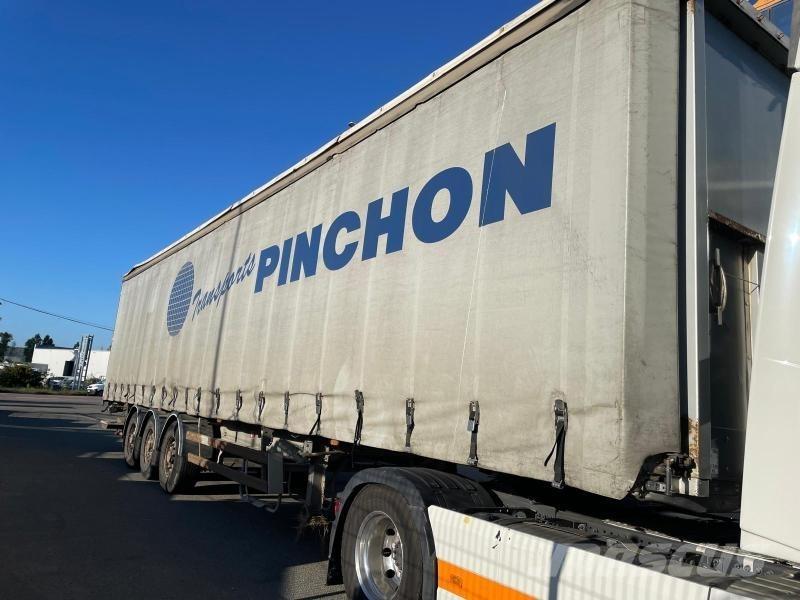 Samro NC Semi-trailer med Gardinsider
