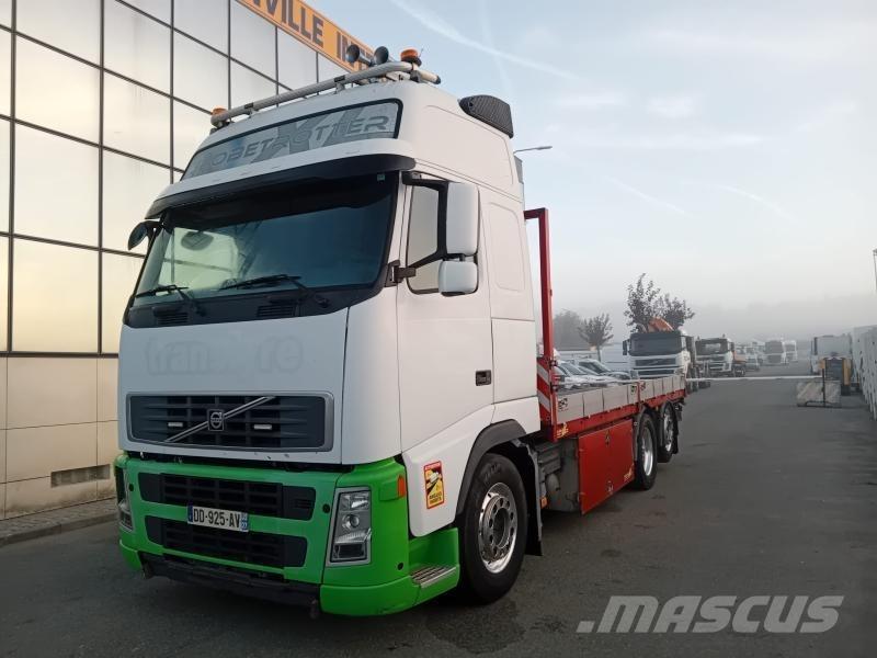 Volvo FH Lastbil med lad/Flatbed