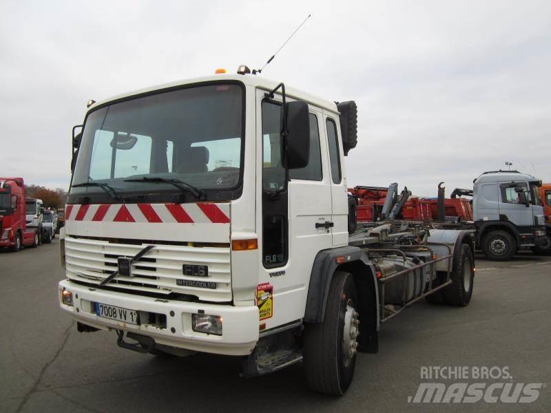 Volvo FL6 19 Demonterbare/wirehejs lastbiler